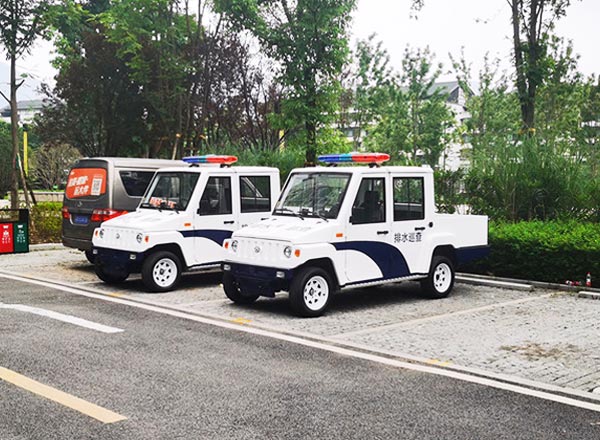 重慶大渡口區某排水單位交車現場.jpg